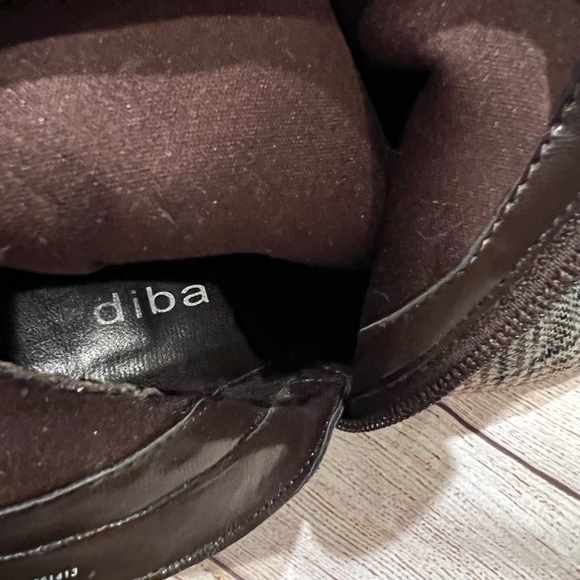 Diba Women's Multi-Color Plaid Ankle Booties Size 6. - Picture 2 of 9